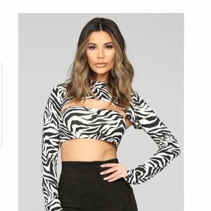 Fashion Nova *2pc crop top